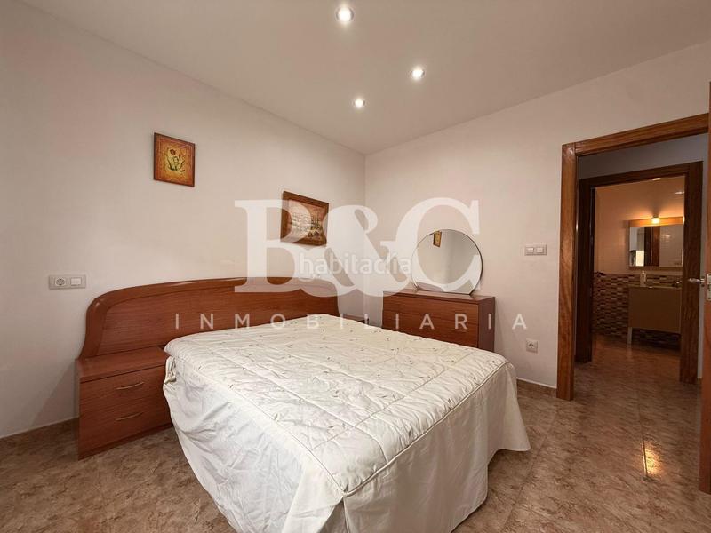 Foto 16b104cd-5ea6-4fa6-9665-05b9e16b3517. Pis a Casco Antiguo Águilas