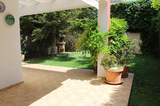 Lloguer Casa adossada a Mas Camarena. Atractivo pareado en alquiler amueblado con jardín privado  disp