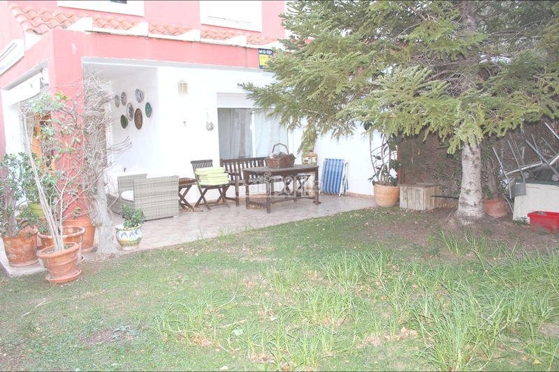 Foto 4ae4c5fd-ec81-487b-88bb-7e422bc5bab5. Lloguer casa adossada amb calefacció aparcament piscina a Bétera