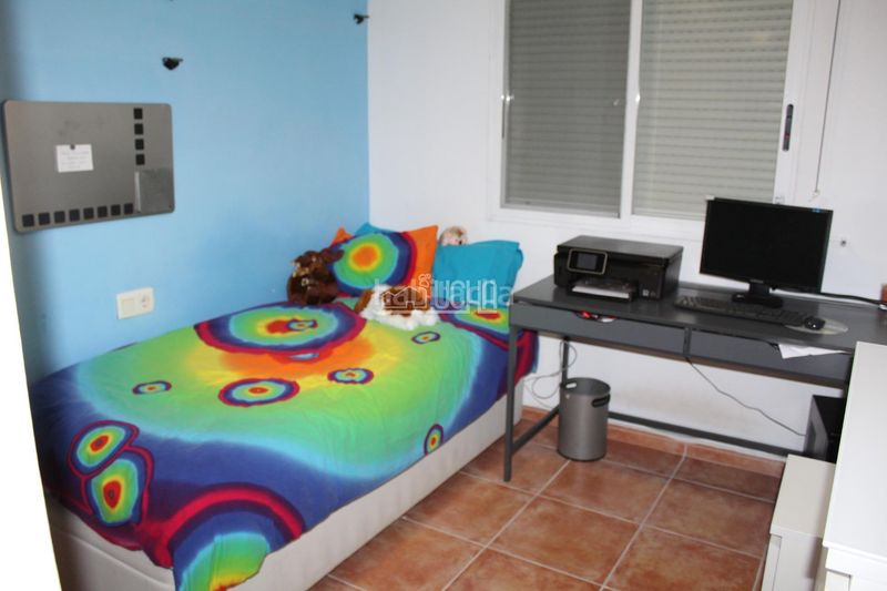 Foto bcbe72d3-17b3-4a38-b764-445c184fa95a. Lloguer casa adossada amb calefacció aparcament piscina a Bétera