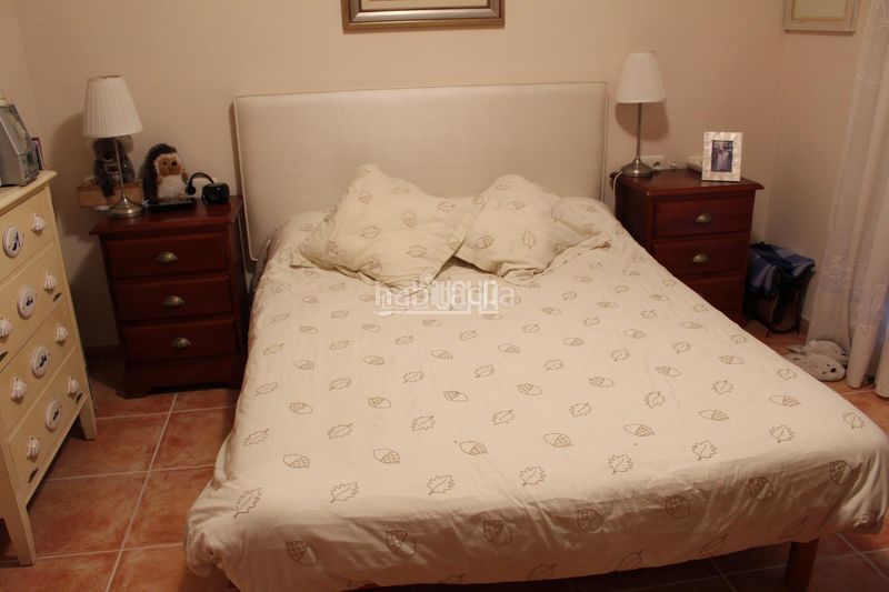 Foto d8b502db-d2ed-43c9-b2bc-cb8b071a63c6. Lloguer casa adossada amb calefacció aparcament piscina a Bétera