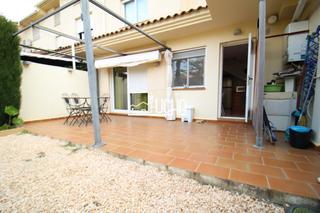 Location Maison jumelée à Mas Camarena
