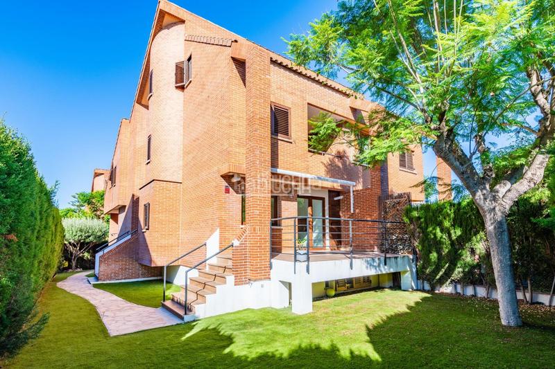 Foto df2d953a-1e43-49ae-9c68-089100535c1e. Casa adosada en Mas Camarena Bétera