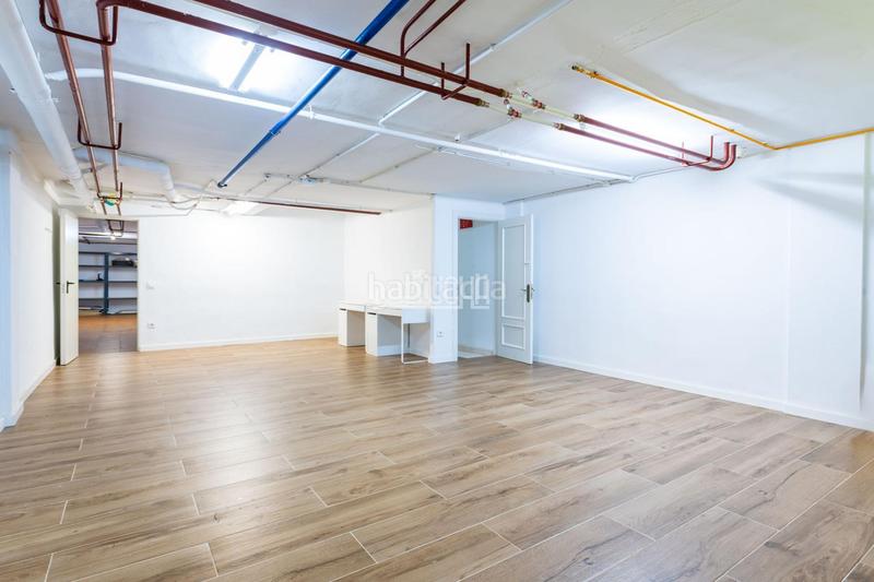 Foto 3717e267-c114-4243-bf65-24af6f697bdb. Casa adossada amb calefacció aparcament piscina a Bétera