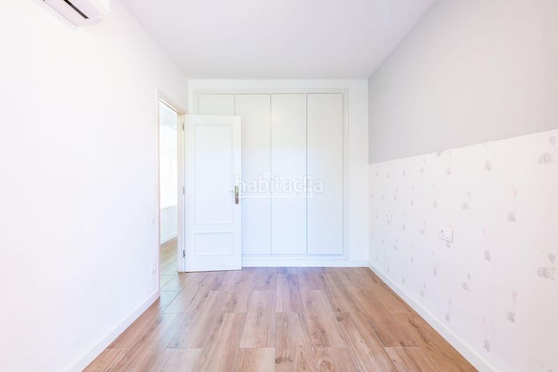 Foto cce78f8b-31e4-4a4d-8ad1-5daafa7c1fe3. Casa pareada en Mas Camarena Bétera