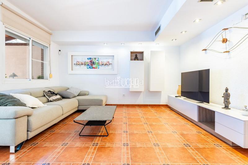 Foto 93a2dbe2-d7f3-41ec-a841-07c75c3138e1. Casa adosada exclusiva vivienda adosada en Mas Camarena, en Bétera