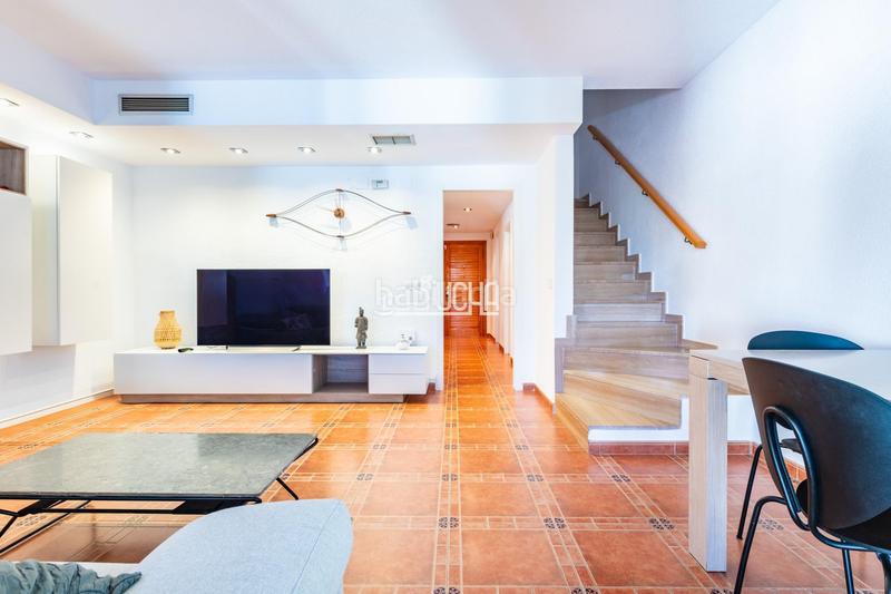 Foto bb0146dd-067c-4f1b-ada5-b8ee563adec4. Casa adosada exclusiva vivienda adosada en Mas Camarena, en Bétera