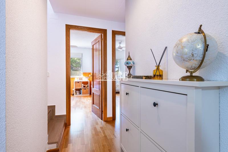 Foto c9b39550-b2ab-4f0b-a914-075b3fc31a34. Casa adosada exclusiva vivienda adosada en Mas Camarena, en Bétera