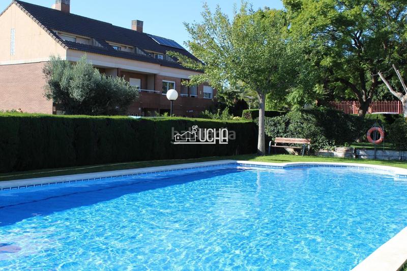 Foto dc9c735a-9f42-48e0-82ab-4b6ca127c192. Casa adosada exclusiva vivienda adosada en Mas Camarena, en Bétera