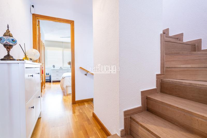 Foto f698bdfc-54f9-4776-9bf2-2275b85b4be0. Casa adosada exclusiva vivienda adosada en Mas Camarena, en Bétera