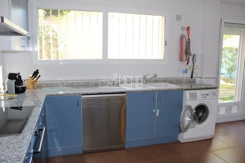 Foto 5e849bb5-58f5-482f-ae77-10b66288ebbe. Miete doppelhaus mit heizung parking pool in Torre en Conill-Cumbres de San Antonio Bétera