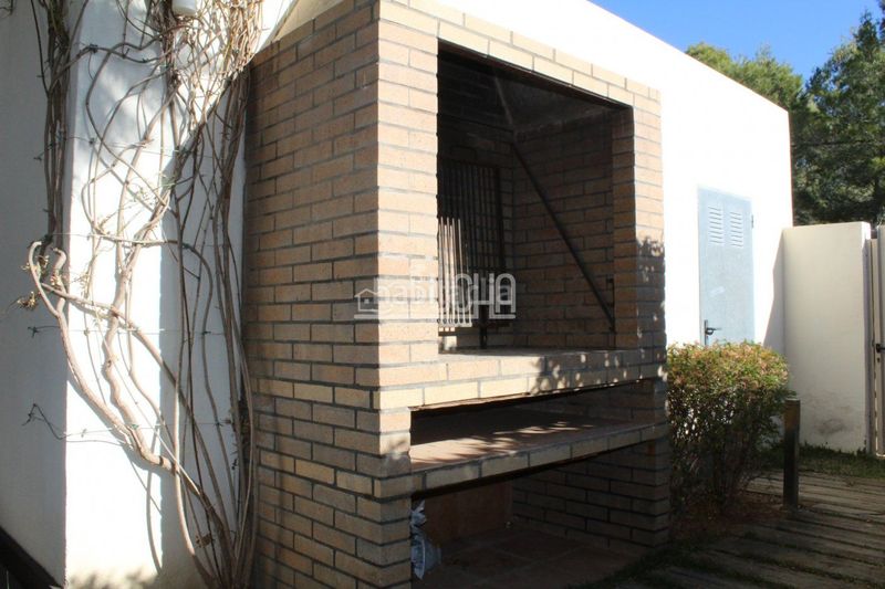 Foto a0d7c0c7-9c2f-4ab0-899d-fc58b36136ce. Miete doppelhaus mit heizung parking pool in Torre en Conill-Cumbres de San Antonio Bétera