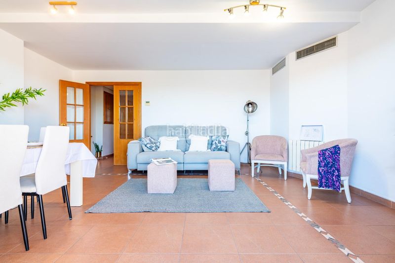 Foto 3af53a72-8e05-457b-a9d8-24d38f2b5490. Rent flat with heating parking in Torre en Conill-Cumbres de San Antonio Bétera