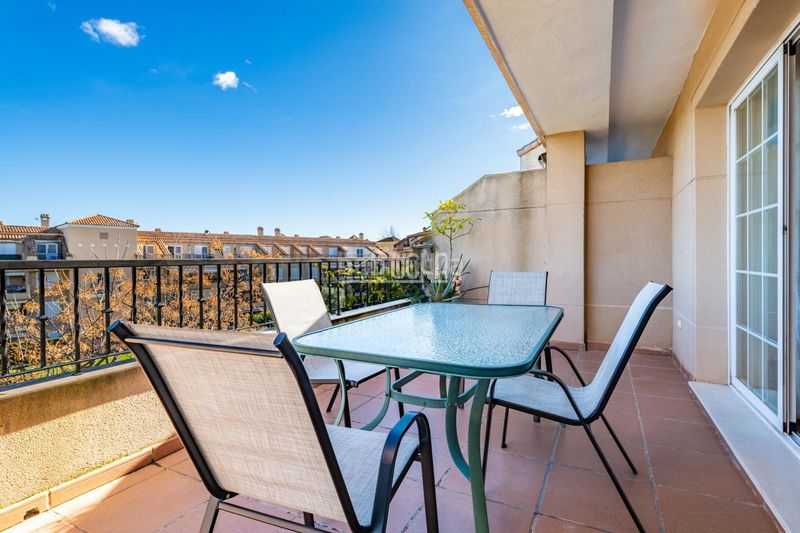 Foto 736bfffd-d4a8-4e60-8d30-1f1c9b365b10. Rent flat with heating parking in Torre en Conill-Cumbres de San Antonio Bétera