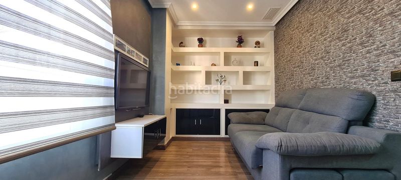 Foto 299f6fb5-58df-4788-859d-a041dd2fbc0f. Rent flat with heating parking in El Toscar Elche / Elx