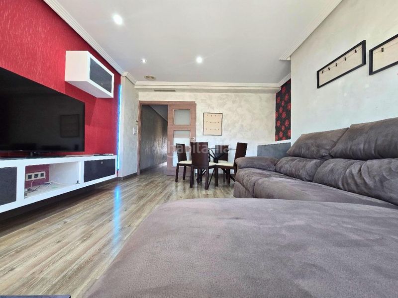 Foto 79ae1cbb-8448-45f5-bf84-17f2a516c5f4. Rent flat with heating parking in El Toscar Elche / Elx