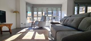 Rent Flat in Pont Nou - Corazón de Jesús. Alquiler vivienda reina victoria