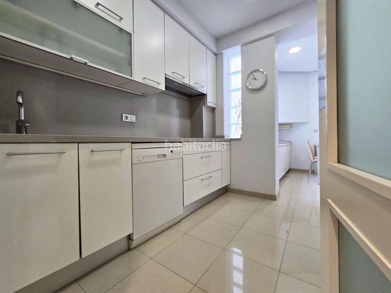 Foto 187a9d5b-6773-4173-844c-ce27e99c6e17. Alquiler piso alquiler vivienda Centro. en Centro Elche / Elx