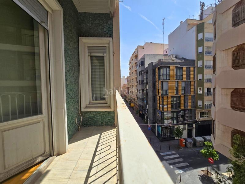 Foto 6df1ede6-0b4e-420a-bbb4-adf1c80ce16d. Alquiler piso alquiler vivienda Centro. en Centro Elche / Elx