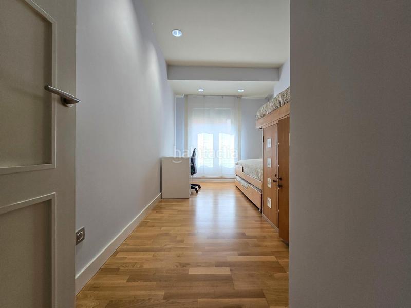Foto c7874a68-9dfd-4358-b816-75cb37b7248b. Alquiler piso alquiler vivienda Centro. en Centro Elche / Elx