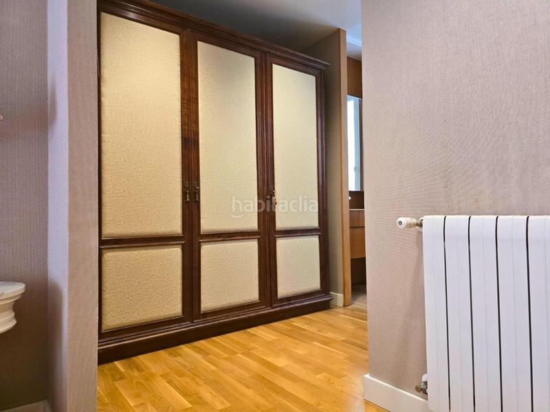 Foto d465ce3b-2279-4d78-9552-b36468dbf969. Alquiler piso alquiler vivienda Centro. en Centro Elche / Elx