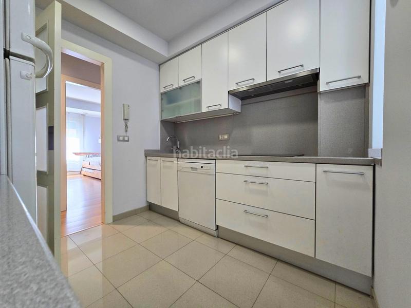 Foto aa1dae2d-6c49-48a6-9504-7fdc0aa1c421. Rent flat with heating in Centro Elche / Elx
