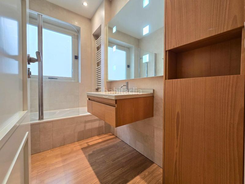 Foto c2bb12c5-ba42-479f-92eb-ce6c0f1c6c62. Rent flat with heating in Centro Elche / Elx