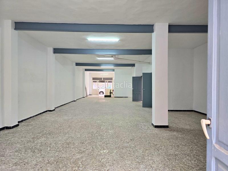 Foto d1a7939e-dac1-4e9e-b54e-f96a4cad471a. Affitto locale commerciale in Plaza Crevillente - Antiguos Juzgados - El Asilo Elche / Elx