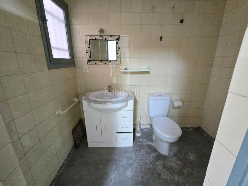 Foto c4d4722c-fbc9-4bf8-b161-54e48c20d5c1. Lloguer local comercial a Plaza Crevillente - Antiguos Juzgados - El Asilo Elche / Elx