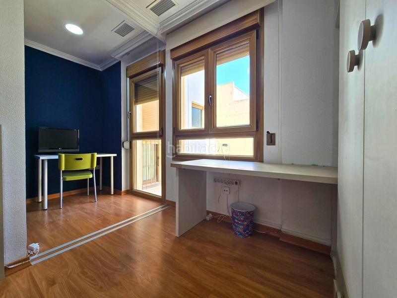 Foto 69e3ba00-3dac-4436-bfe8-d379950d0639. Alquiler piso alquiler vivienda Centro en Centro Elche / Elx