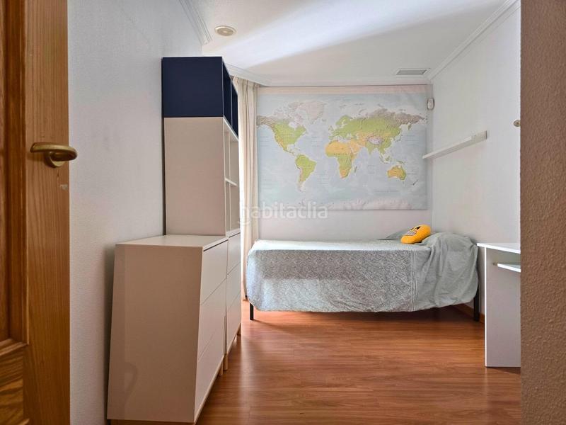 Foto 150e026e-0abe-49c8-acd3-b970d5ffe275. Location appartement dans Centro Elche / Elx