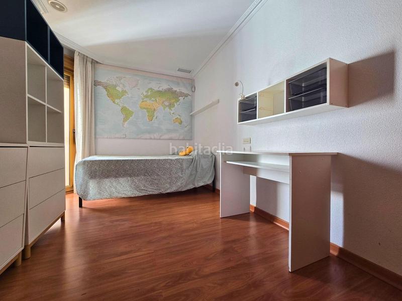 Foto 1d60ab44-9d63-4095-b2a0-da896adf6a0b. Rent flat in Centro Elche / Elx