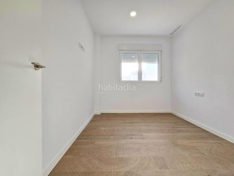 Foto 119f4f0c-082b-4abc-a765-2e3ddb87738d. Location appartement dans calle espronceda 9 dans Sector V Elche / Elx