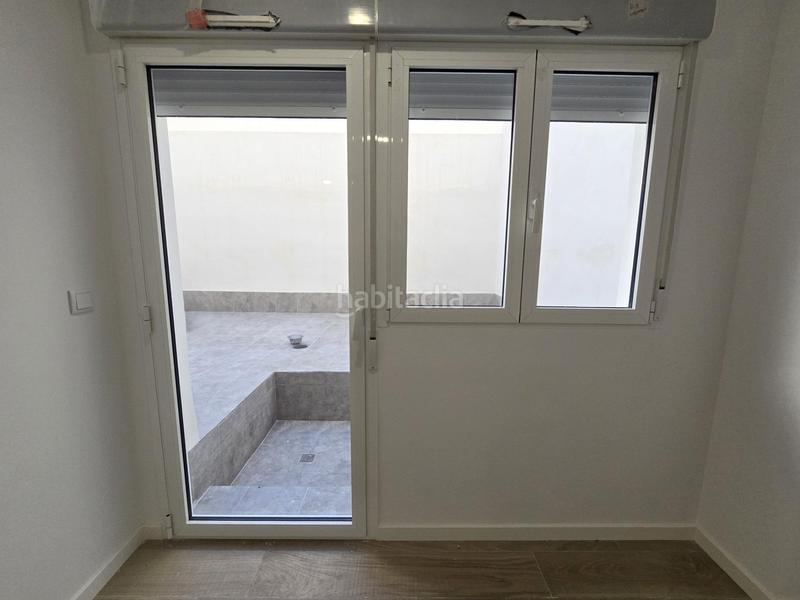 Foto 3193f53d-397c-42f2-97b1-b4d2ee47bd78. Affitto appartamento in calle espronceda 9 in Sector V Elche / Elx