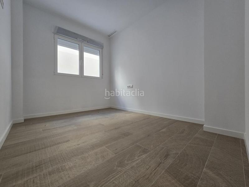 Foto 7e12b0dc-d3cf-4e73-9a9d-56ced0ebd5a4. Location appartement dans calle espronceda 9 dans Sector V Elche / Elx