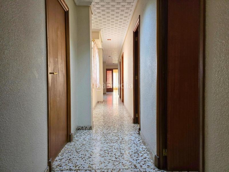 Foto 5c6fcb1f-2dc8-4b5d-846c-c9d5596004a6. Pis a Reina Victoria - Miguel Hernández Elche / Elx