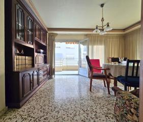 Pis a Reina Victoria - Miguel Hernández. Vivienda de 5 dormitorios.