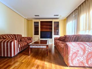 Miete Etagenwohnung in Centro. Alquiler vivienda zona centro