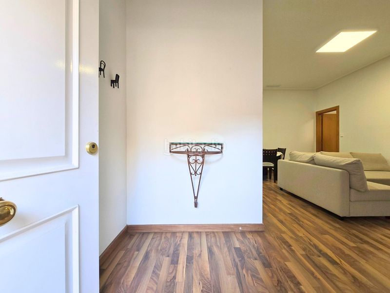 Foto ff7196d1-b5e9-4344-8c27-cfb7351f20e8. Lloguer pis a Centro Elche / Elx