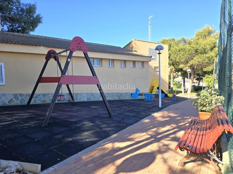 Foto 92e9fd64-963a-43bc-ae53-2d9049716b26. Xalet amb piscina a Centro Santa Pola