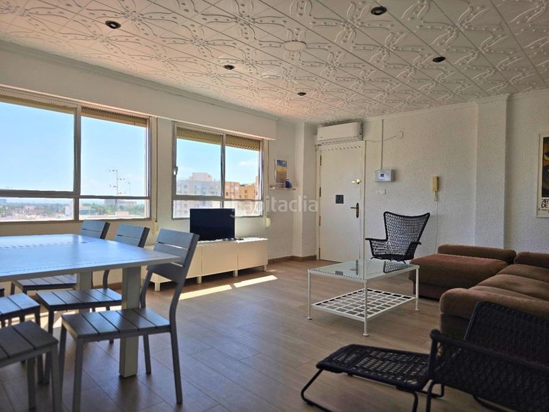 Foto 209379da-2f24-4df6-98c3-cbc3f106ef66. Location appartement dans Centro Elche / Elx
