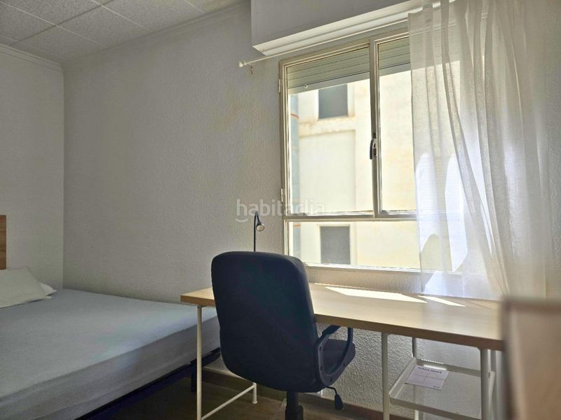 Foto 098ea89f-09d4-4ae8-94f7-754aa54e110f. Rent flat in Centro Elche / Elx
