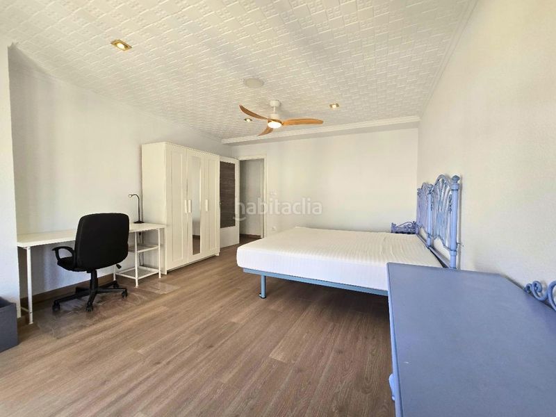 Foto b24cd30d-112e-4fc4-be43-f26ae7e0e736. Rent flat in Centro Elche / Elx
