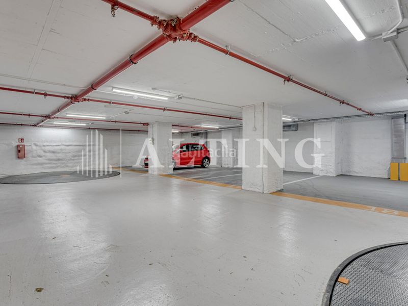 Foto a54364ef-ba17-45e1-add5-a1d7adcdad98. Motorcycle parking in calle balmes 433 in Sant Gervasi - Bonanova Barcelona