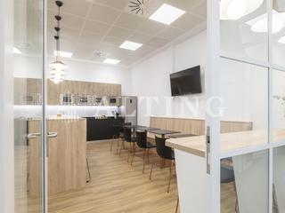 Location Bureau à Dreta de l´Eixample. Oficinas en alquiler en un edificio de coworking en rambla de ca