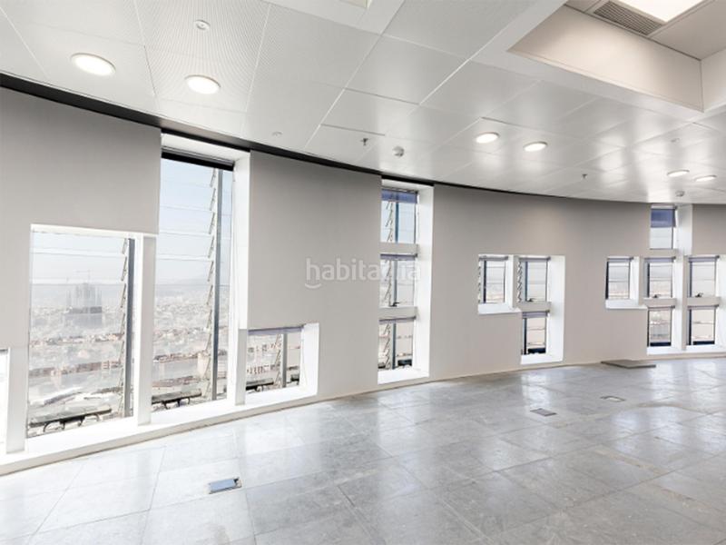 Foto 61db93d7-3123-43d7-aeb8-425dc02225b8. Rent office space with heating in El Parc i la Llacuna del Poblenou Barcelona