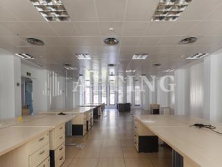 Miete Büro  Carrer roger de lluria. Luminosas oficinas en alquiler en la calle roger de llúria