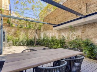 Piso  Carrer pau claris. Fantástico dúplex con jardín de 65m junto a paseo de gracia