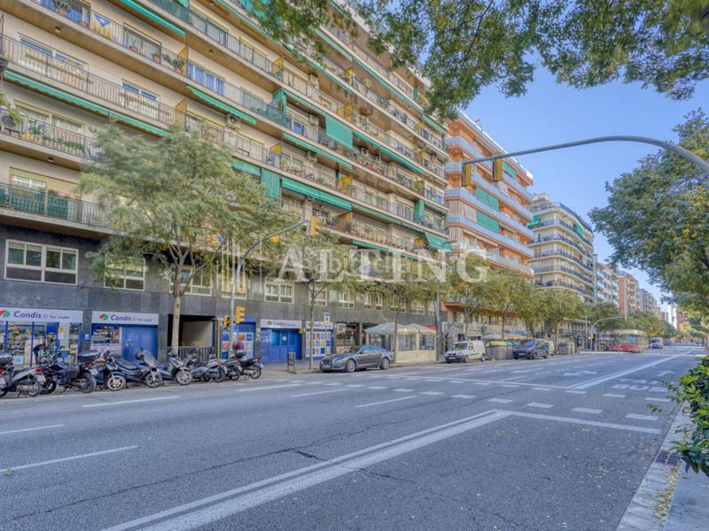 Foto 374e0fe5-3637-4425-8661-dde917bff785. Aparcament cotxe a Sant Ramon - Maternitat Barcelona