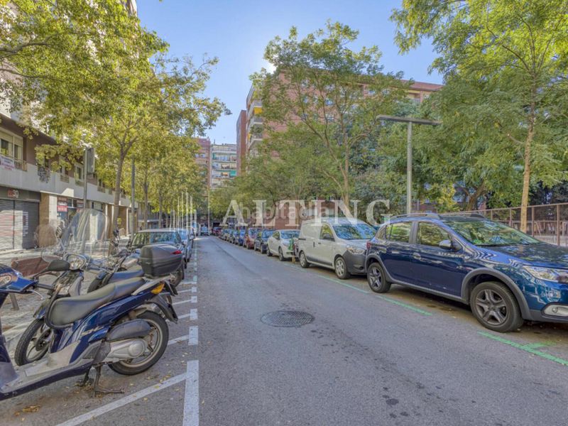 Foto d139a045-283f-4320-81ad-7827315ad1fe. Aparcament cotxe a Sant Ramon - Maternitat Barcelona
